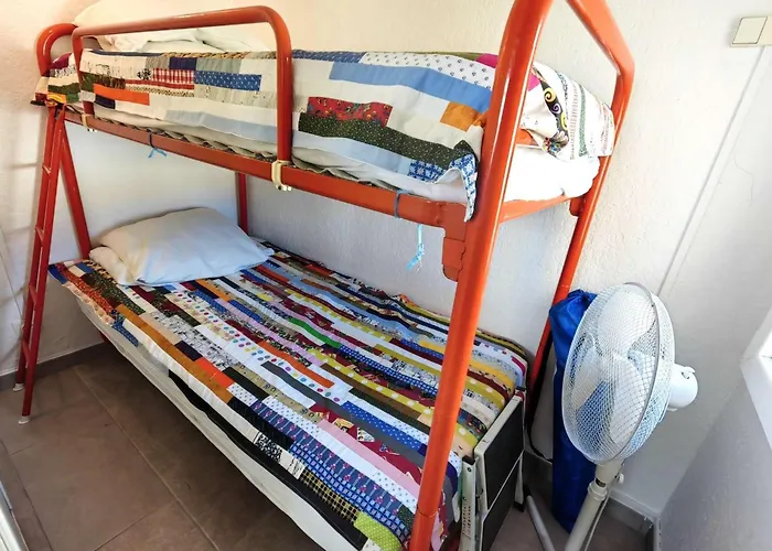 Mezzanine Au Coeur De La Pinede, A 800m De La Plage, 4 Pers, Parking Privatif - Fr-1-607-191 Διαμέρισμα